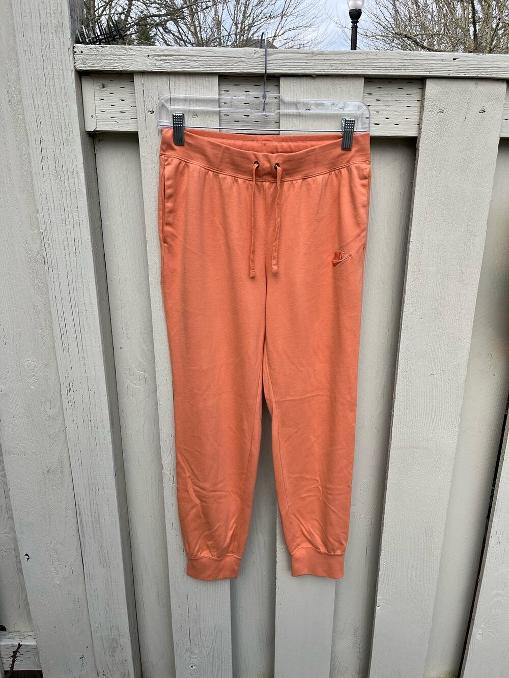 NIKE Women’s Tangerine Jogger Sweatpants Size Small